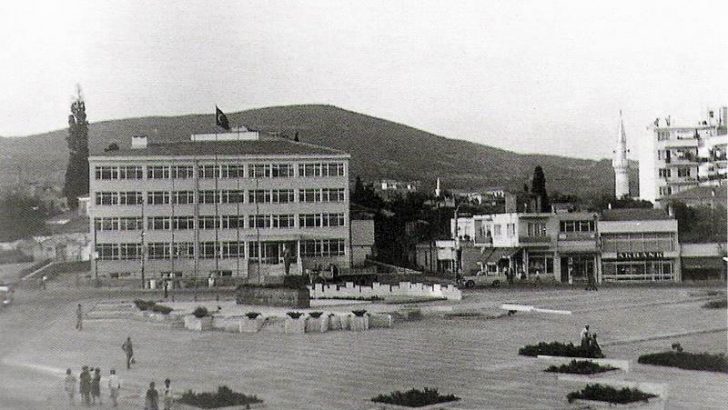 Hükümet Konağı Tarihçesi