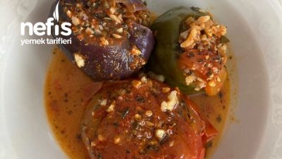 Adana Usulü Acılı Ekşili Dolma Tarifi