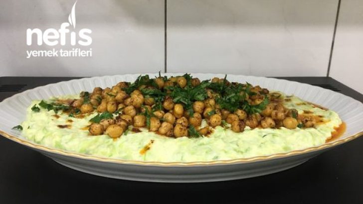 Çıtır Nohutlu Kabak Salatası
