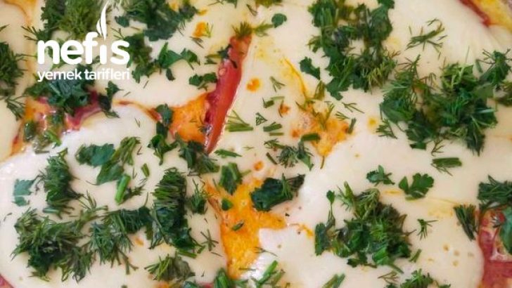 Domatesli Kaşarlı Yumurta