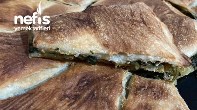 El Açması Ispanaklı Börek (Çok Pratik)
