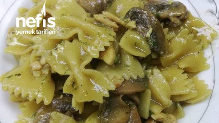Enfes Bir Yemek Tavuklu Mantarlı Makarna