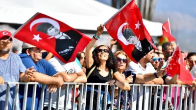 İzmir’de 30 Ağustos coşkuyla kutlanacak