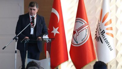 İzmir’de ‘kentsel dönüşüm’ çalıştayı: Acı tabloda dünya birincisiyiz