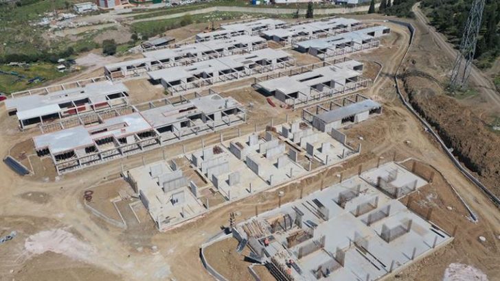 İzmir’de sokak hayvanları için yeni yuva: Türkiye’ye örnek olacak