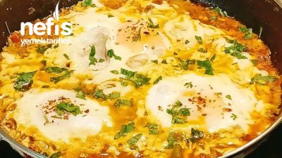 Kahvaltıya Kaşarlı Kıymalı Yumurta