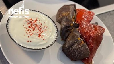 Kıymalı Kuru Biber Patlıcan Dolması