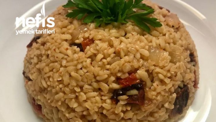 Kuru Domatesli Bulgur Pilavı Videolu