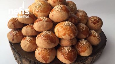 Muhteşem Mayasız Peynirli Poğaça (Videolu)