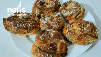 Pratik Ispanaklı Börek