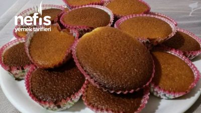 Sade Cupcake