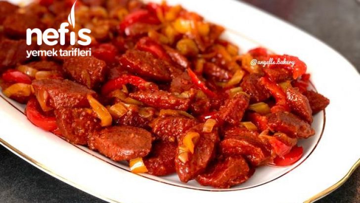Sucuklu Biberli Enfes Kahvaltılık