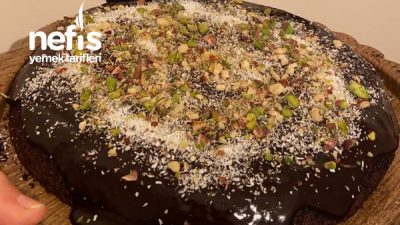 Tavada Çikolatalı Kek (15 Dakikada)