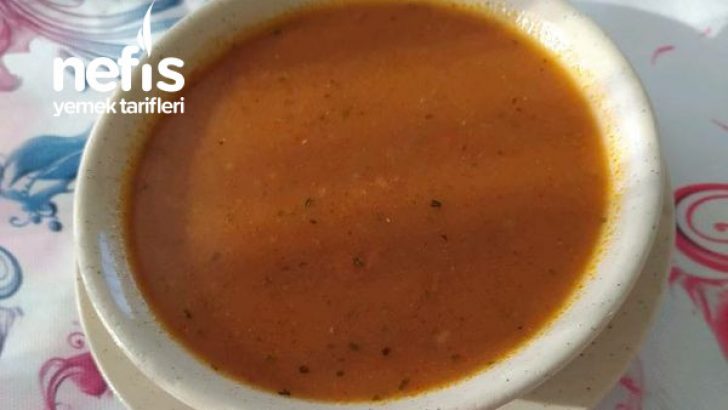 Tavuk Suyuyla Un Çorbası