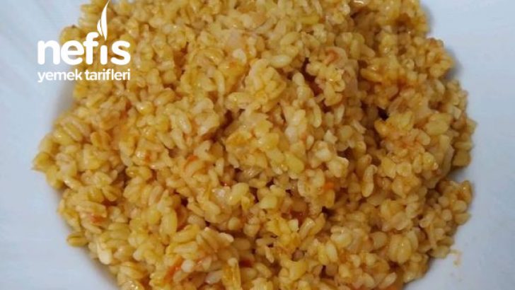 Domatesli Bulgur Pilavı
