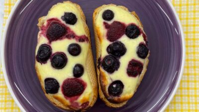 Ekmek Üstü Cheesecake
