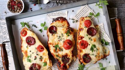 Ekmek Üstü Kahvaltı Pizzası
