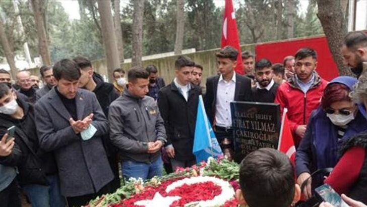 Fırat Çakıroğlu, vefatının 7. yılında mezarı başında anıldı