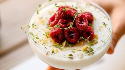 Hindistan Cevizi Sütlü Muhallebi