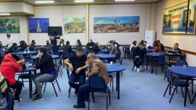 ‘İçerisi şampiyonlar ligi’: İzmir’de birebir binaya 51. sefer kumar baskını
