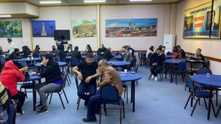 ‘İçerisi şampiyonlar ligi’: İzmir’de birebir binaya 51. sefer kumar baskını