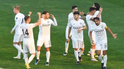 İzmir derbisinde zafer Altay’ın