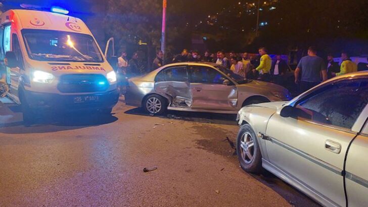 İzmir’de iki araba çarpıştı: 2’si çocuk 6 yaralı