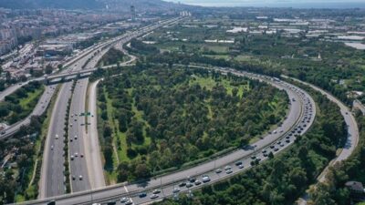 İzmir’de kimi yollar yarın araç trafiğine kapatılacak