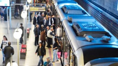 İzmir’de metro kullananlar dikkat: 15 gün sefer yok!