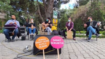 İzmir’de ‘Sokak Sanatkarı Kartı’ uygulaması başlıyor