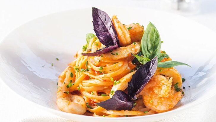Linguni Calamari E Gamberi