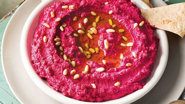 Pancarlı Ve Dolmalık Fıstıklı Humus