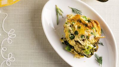 Taze Otlu Frittata