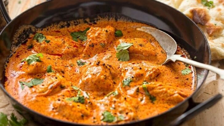 Tikka Masala Soslu Tavuk