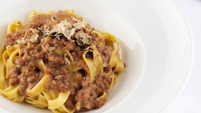 Trüflü Ve Kıymalı Fettucine Makarna