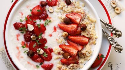Vanilyalı Çilekli Porridge
