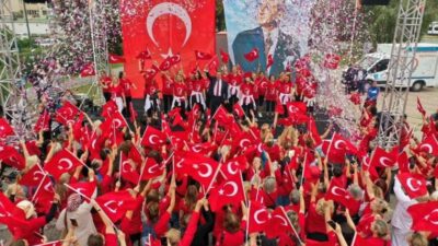 Cumhuriyet coşkusu tüm Ege’yi sardı