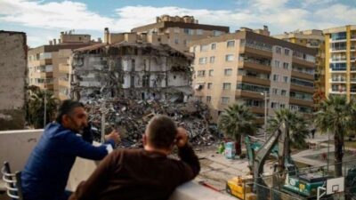 İzmir sarsıntısının akabinde 3 yıl geçti: Küçük bir provaydı!
