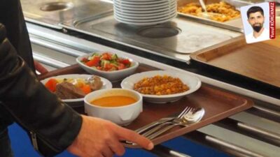 Öğretmenler MEB’e seslendi: Önlük ikram etmeyin çocukları doyurun