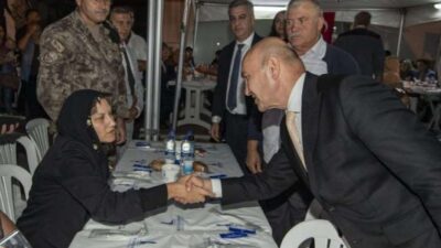 Tunç Soyer’den Şehit Polis Şimşek’in ailesine taziye