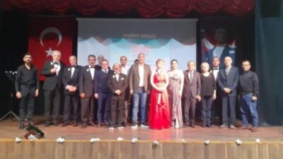 Attilâ İlhan Karşıyaka’da şiir ve müziklerle anıldı