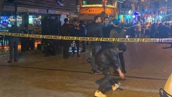 Cümbüş yeri önünde ‘ters bakma’ hengamesi: 1 meyyit