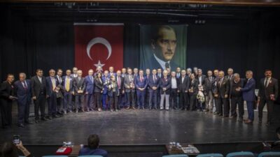 Spora emek verenler Konak’ta ödüllendirildi