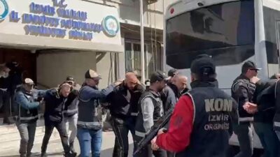 İzmir merkezli ‘Mahzen 13’ operasyonunda 15 kuşkulu tutuklandı