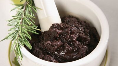 Siyah Zeytin Ezmesi