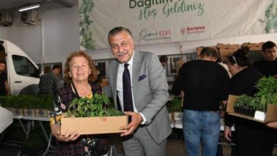 Bornova Belediyesi 500 bin fide dağıtıyor