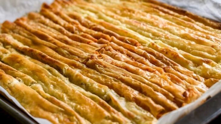 Kırma Börek