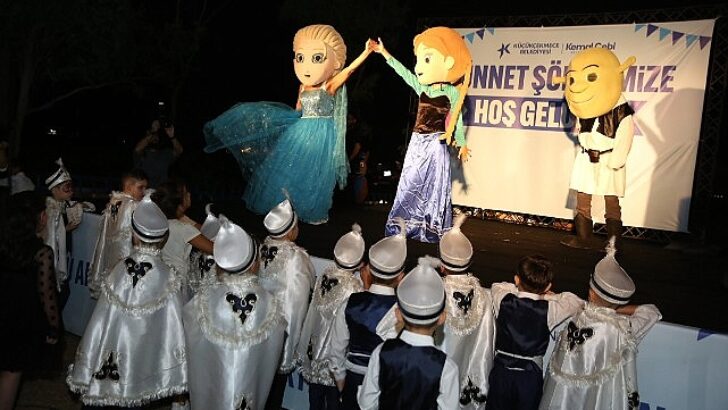 4. Klasik Toplu Sünnet Merasimi, renkli manzaralara sahne oldu