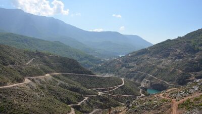Alanya Dim küme yolunda asfalt hazırlığı