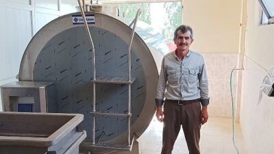 Antalya Büyükşehir Belediyesi’nin süt tankı dayanakları sürüyor